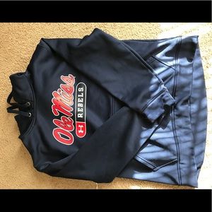 Ole Miss Under Armour sweatshirt MED